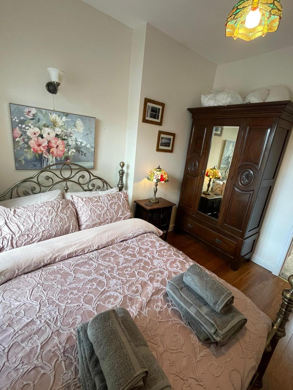 The Little Hideaway - Historic Gem Off Haworth Main Street Villa Buitenkant foto